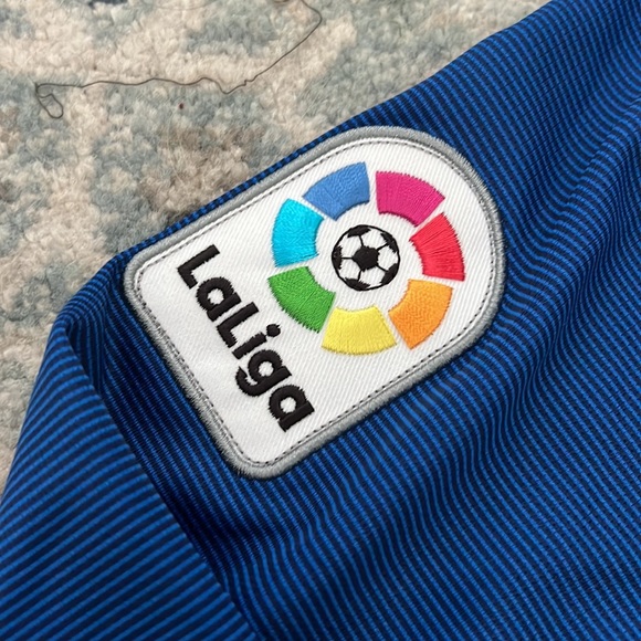 Mens FC Barcelona 2016 Authentic Dri-Fit Jersey | Size: Small, Color: Blue/Red - Picture 7 of 12